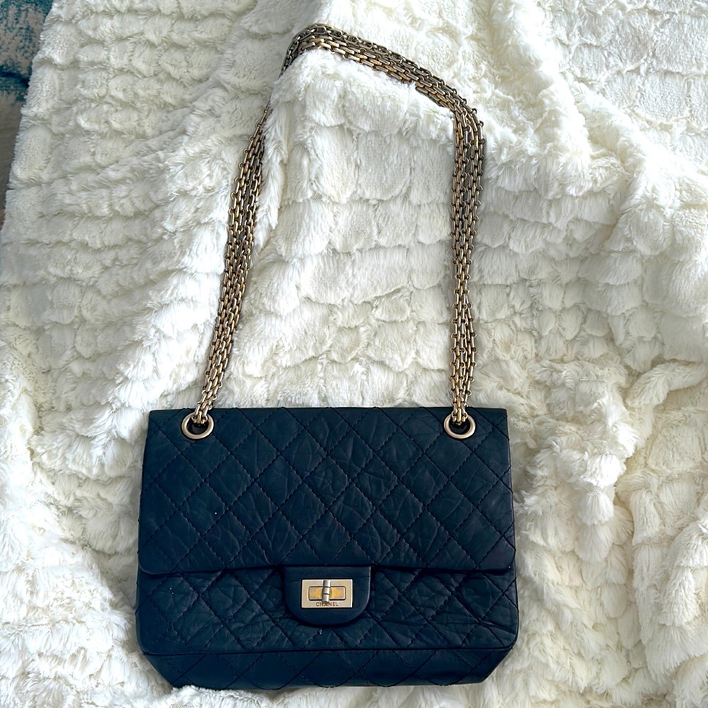 Chanel 2.55 black handbag Crossbody AUTHENTIC